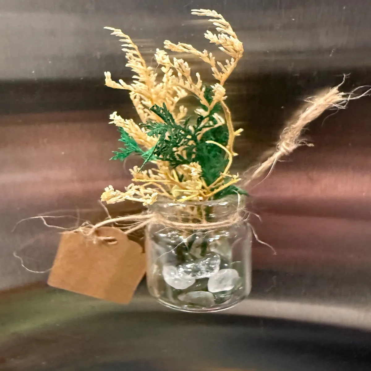 Vase Magnet 5 - Image 1