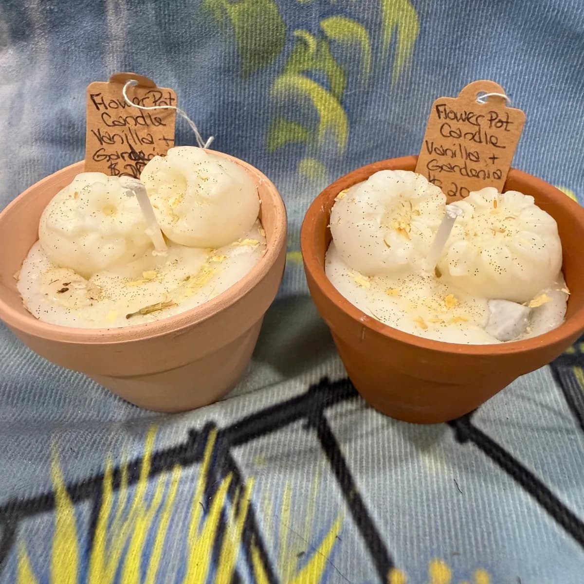 Vanilla and Gardenia Flower Pot Candles - Image 1