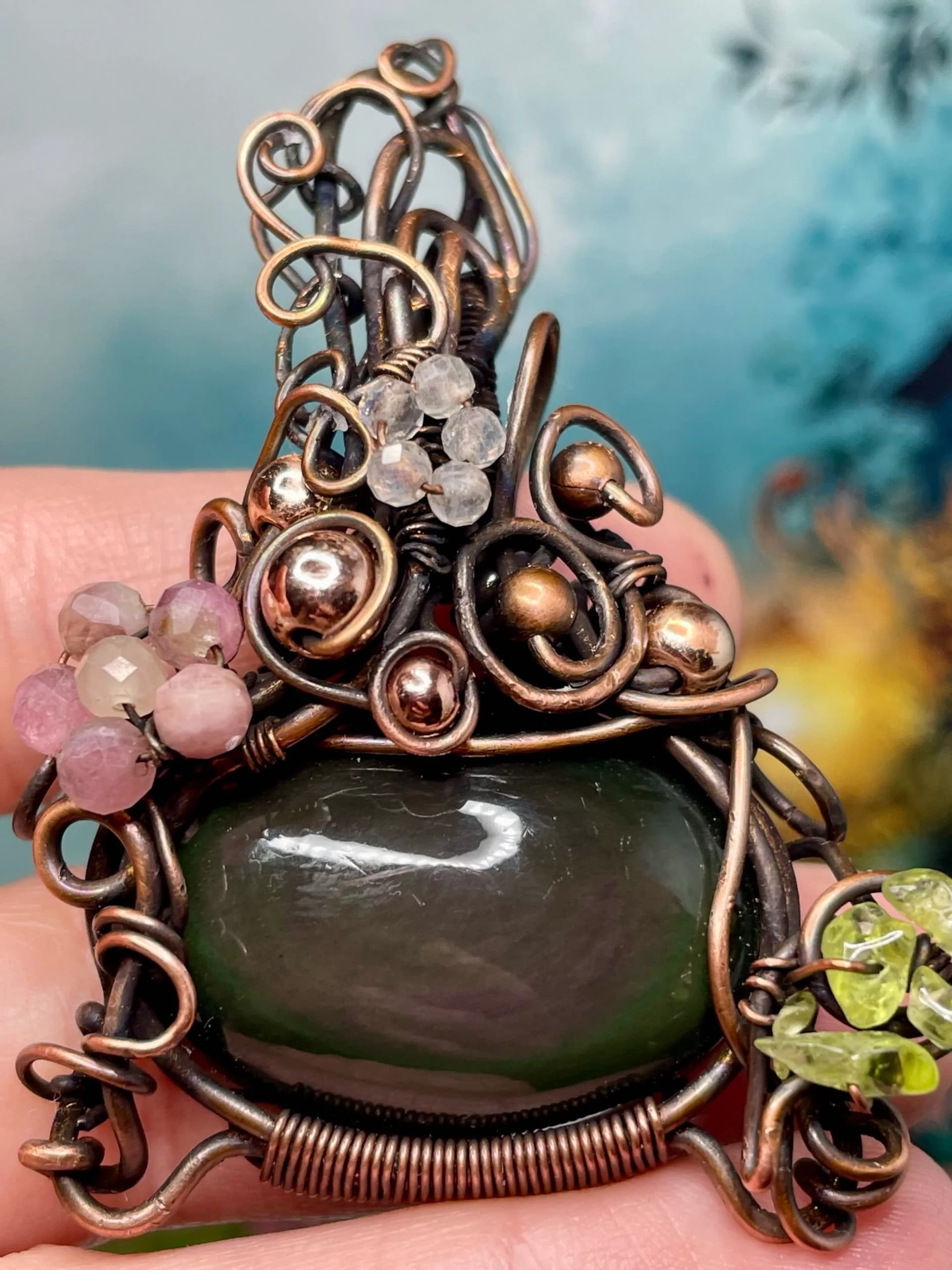 Circe Cauldron - Rainbow Obsidian Grounding and Protection Talisman  thumbnail 4