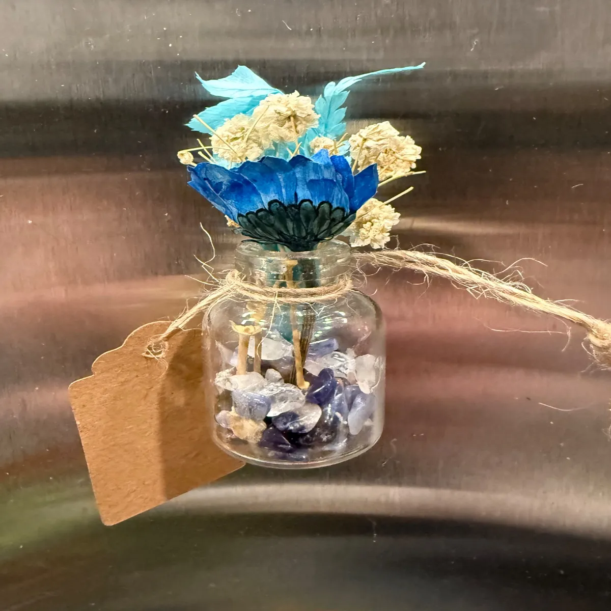 Vase Magnet 4 - Image 1