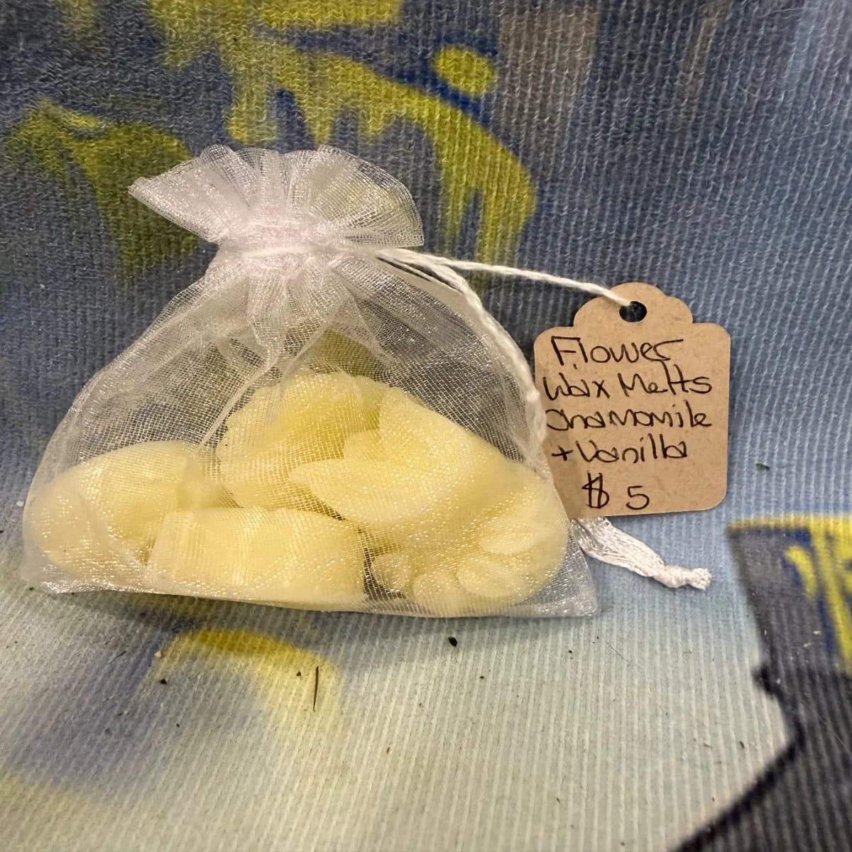 Vanilla Chamomile Flower Wax Melts - Image 1