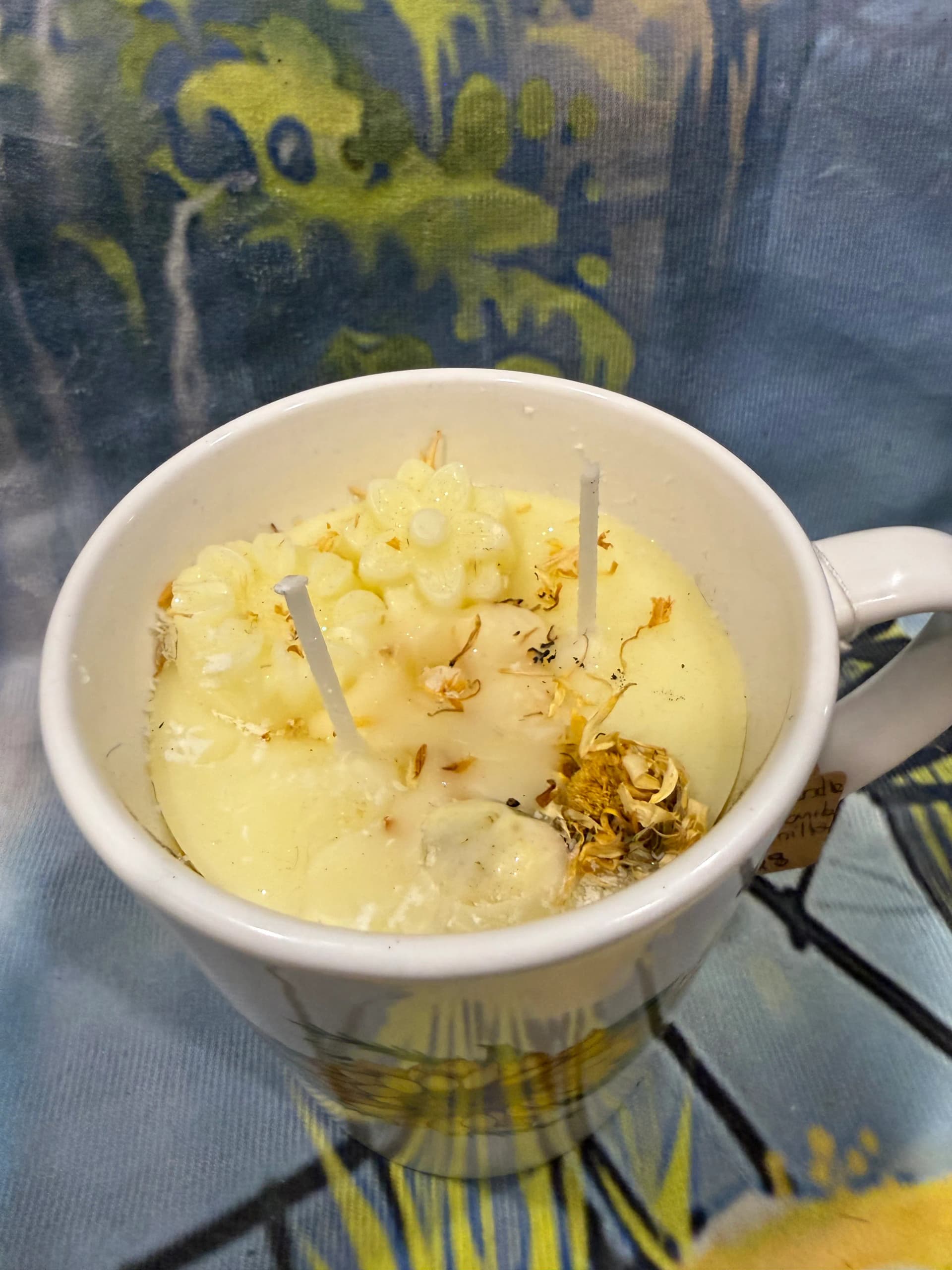 Vanilla Chamomile Mug Candle - Image 1